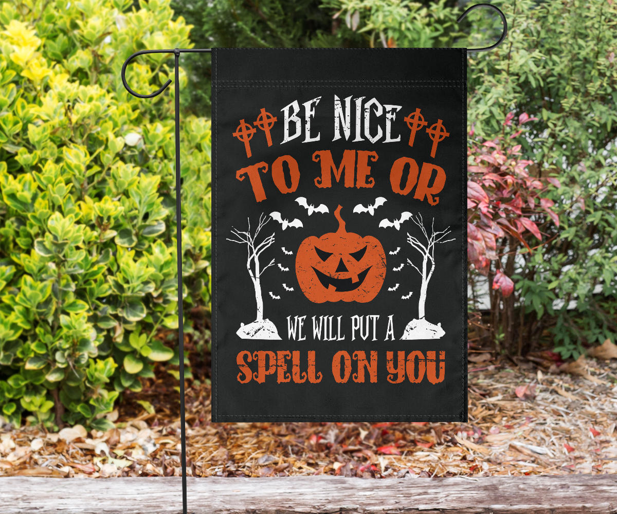 Be Nice To Me - Halloween Flag - Flag - Be Nice To Me - Halloween Flag / Garden Flag (18" X 12")