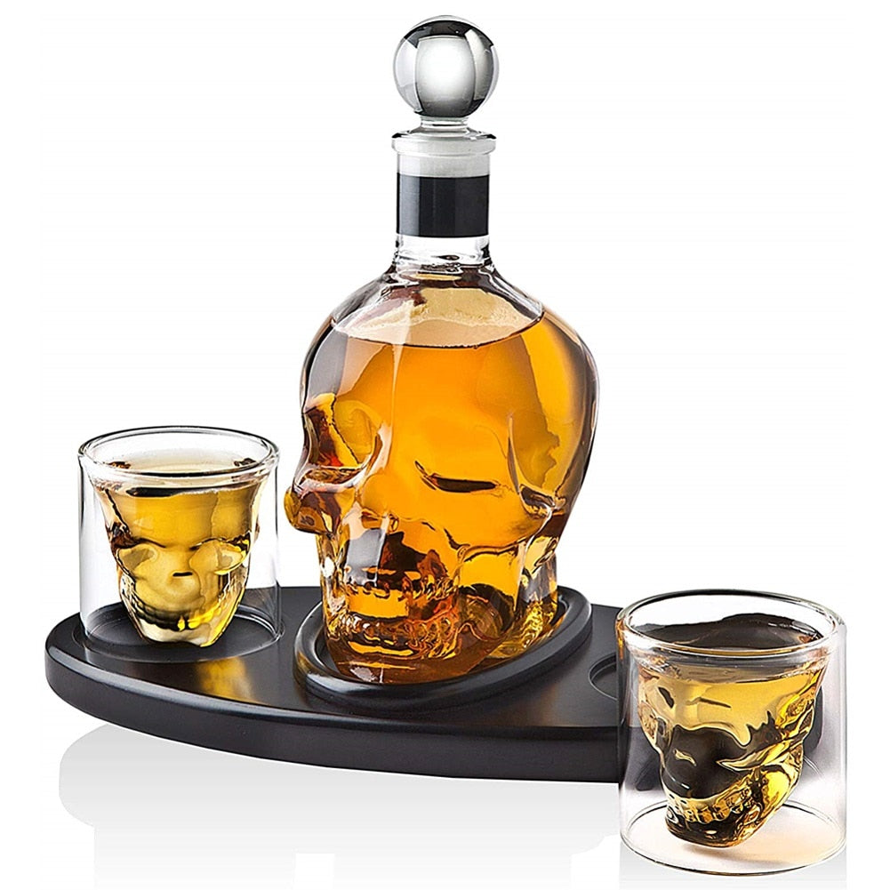 Skull Glass Whisky Glasses and Bottle