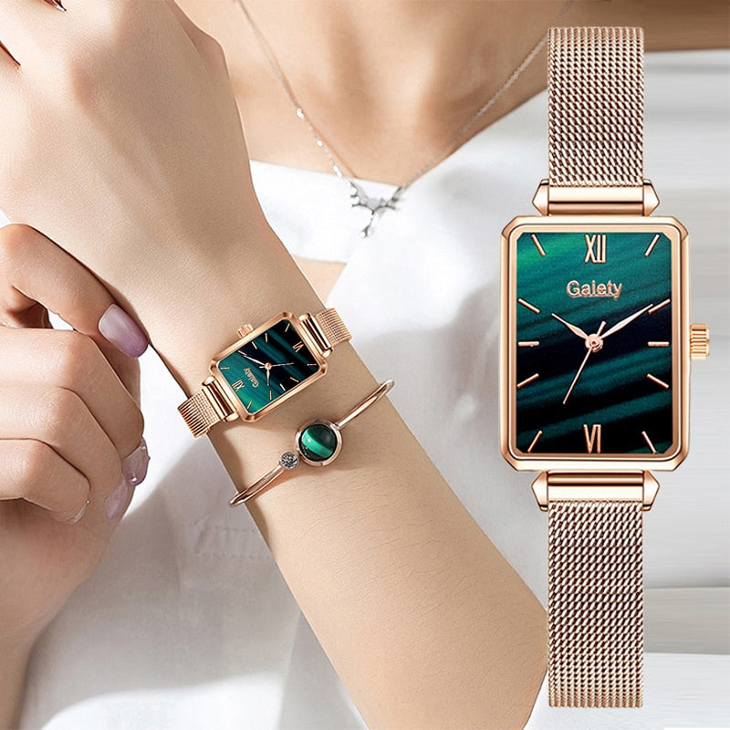 Gaiety Women Fashion Quartz Watch with Bracelet